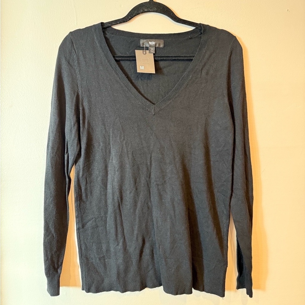 Mossimo Charcoal Gray Women's V-Neck Long-Sleeve Lightweight Sweater Size Medium